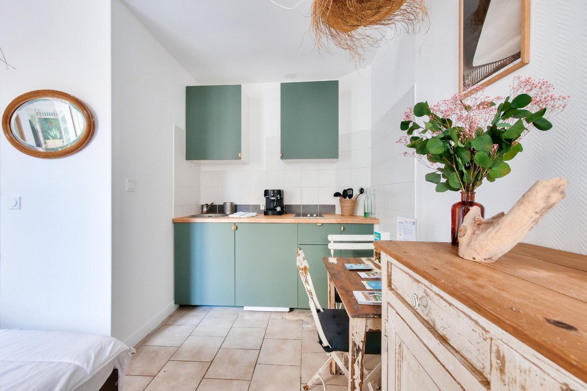 La Suite 24 - Studio Avec Terrasse A 100M Du Port De Saint-Martin-De-Re ภายนอก รูปภาพ
