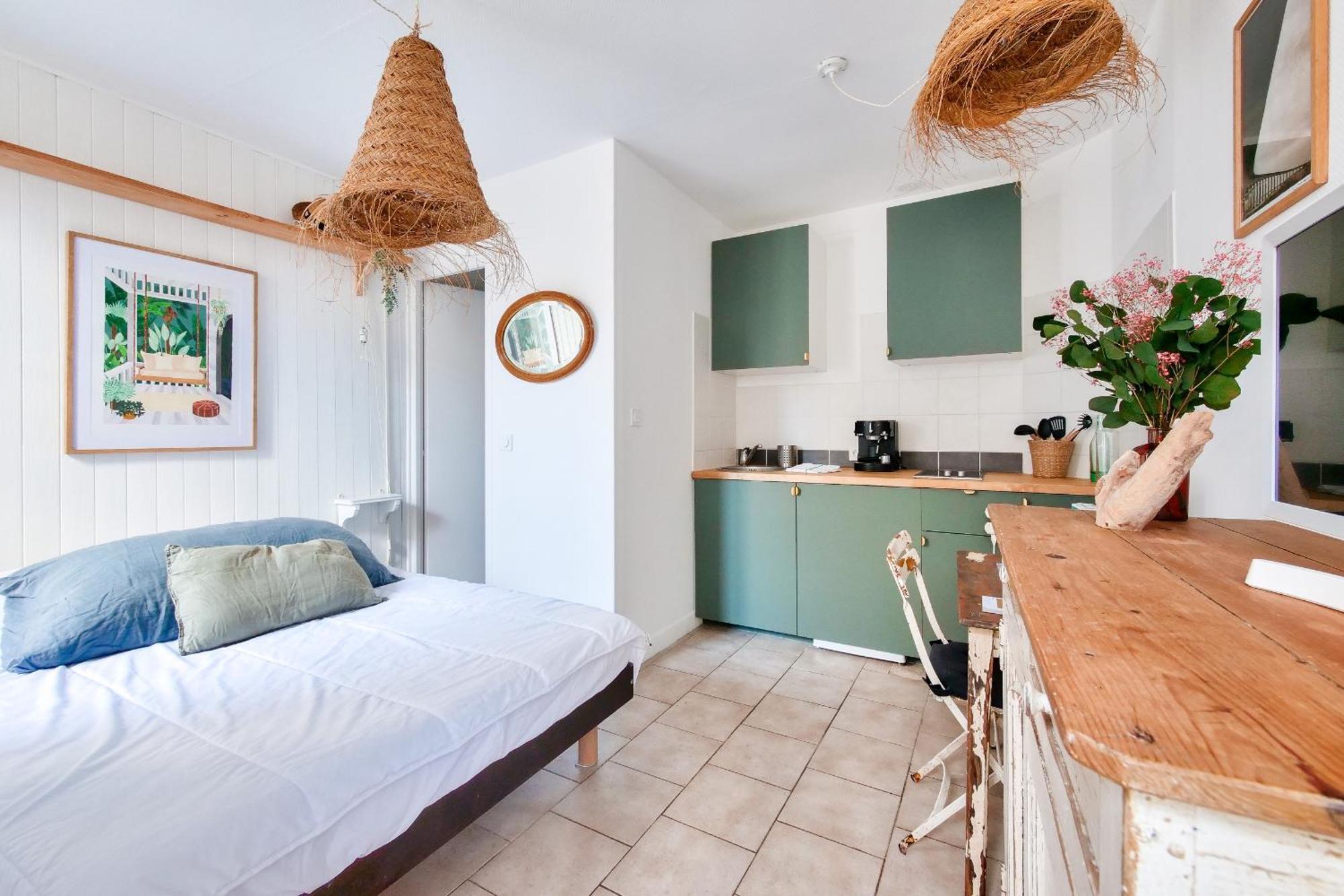 La Suite 24 - Studio Avec Terrasse A 100M Du Port De Saint-Martin-De-Re ภายนอก รูปภาพ